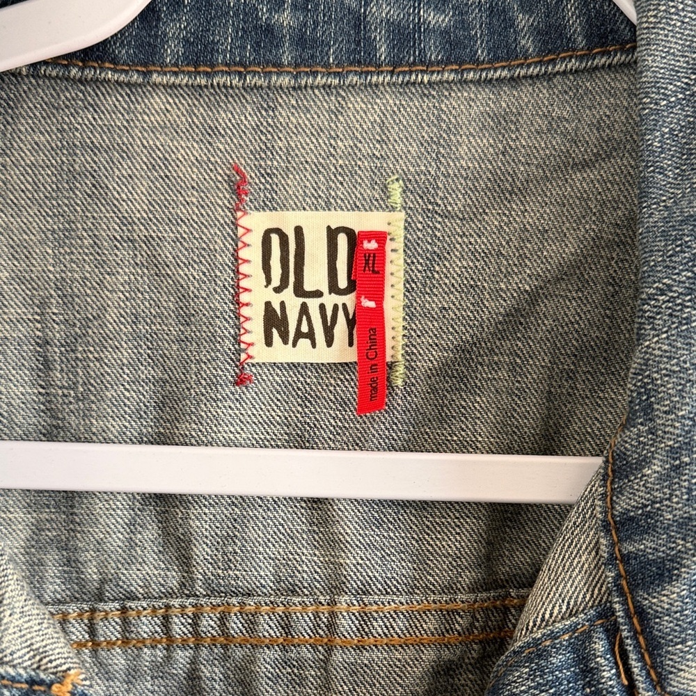Old Navy Women's Classic Blue Jean Jacket Size XL - Picture 2 of 6